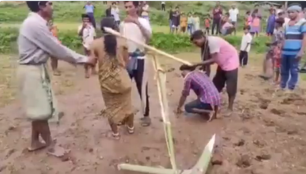 ప్రేమ పెళ్లికి శిక్షగా చిత్రహింసలు – గ్రామ పెద్దల పాశవికత్వం