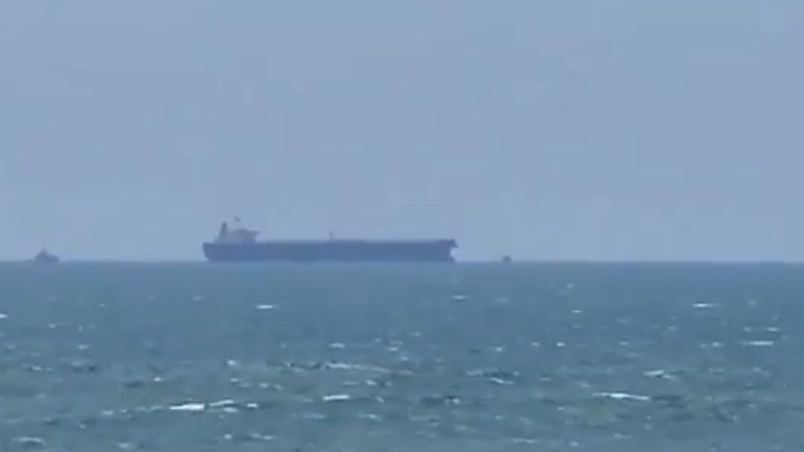 విశాఖకు భారీ ఎల్‌పీజీ నౌక: తెలుగు రాష్ట్రాలకు ఊరట