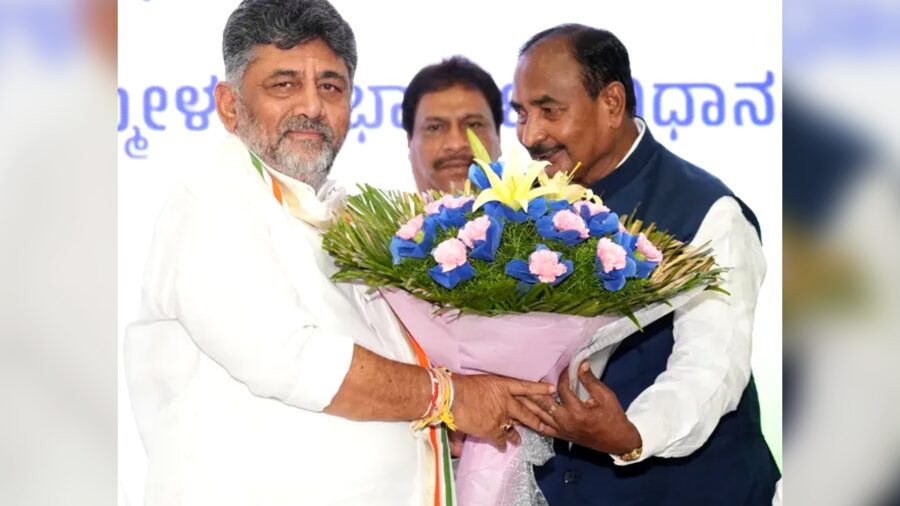కర్ణాటక సీఎల్పీ నేతగా డీకే శివకుమార్ ఎన్నిక