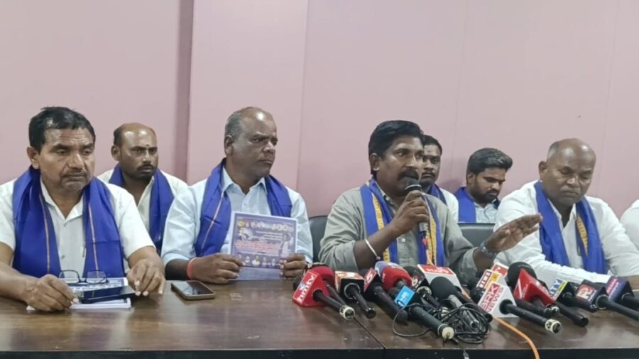 ఆగస్టు 31న ‘ఛలో సెక్రటేరియట్’: మాల మహానాడు రాష్ట్ర అధ్యక్షుడు పిల్లి సుధాకర్ పిలుపు