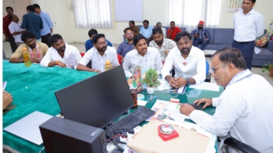 రిమ్స్‌లో ముగ్గురు శిశువుల మృతి.. ప్రభుత్వ వైఫల్యమే : డా. చుంచు రాజ్ కిరణ్