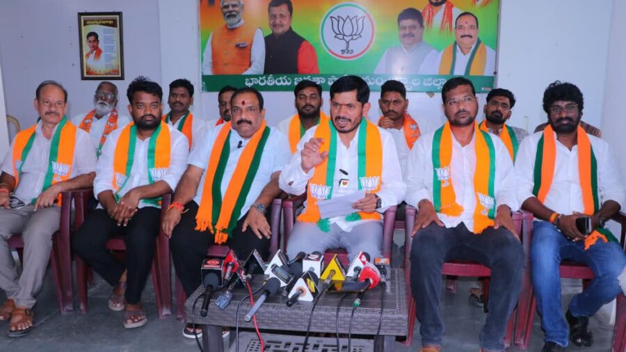 అంకెల గారడీతో సింగరేణి కార్మికుల శ్రమ దోపిడీ: 35 శాతం బోనస్ ఇవ్వాల్సిందే.. బీజేపీ